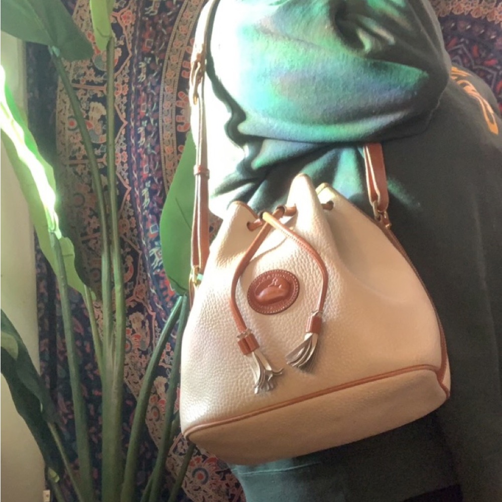 Vintage Dooney & bourke bucket drawstring shoulder bag - Picture 11 of 12